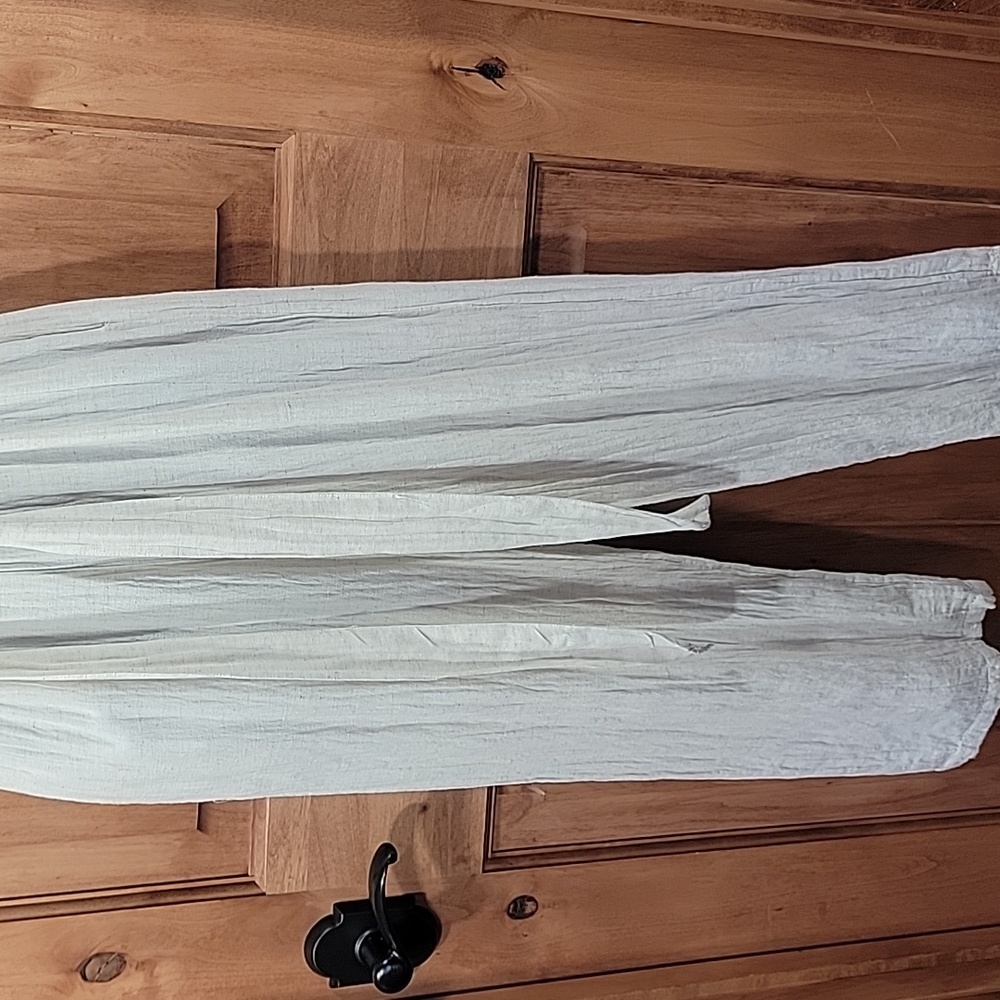 Sim & Sam Linen Jumpsuit - Picture 3 of 11